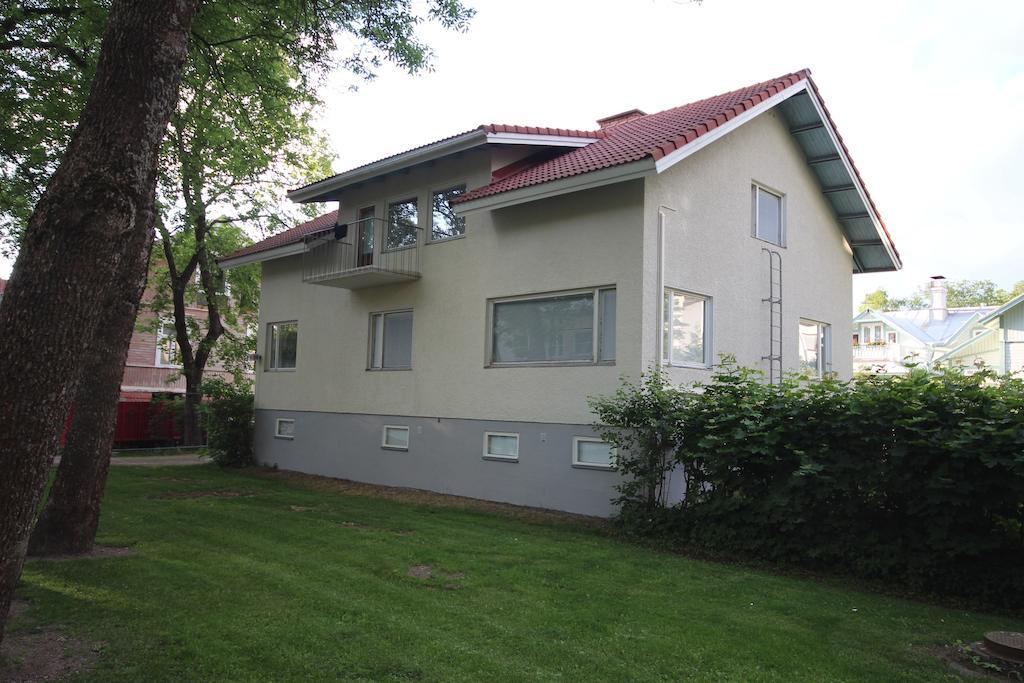 Appartement Majoitushuoneisto Tuomipuisto à Naantali Extérieur photo